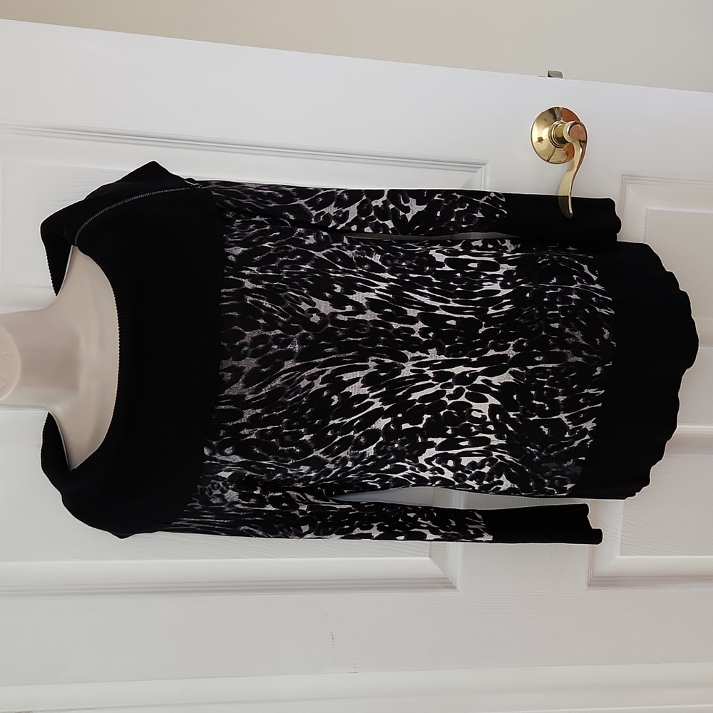 Cache Animal Print Sweater